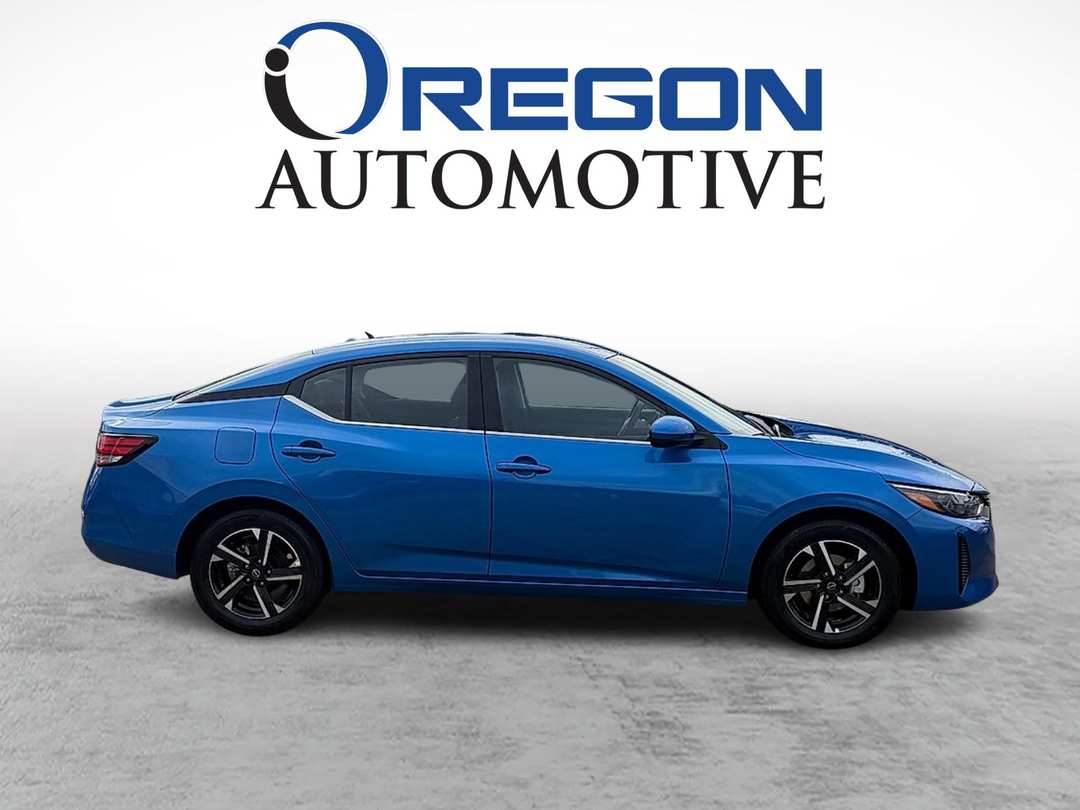 2025 Nissan Sentra SV - Image 3