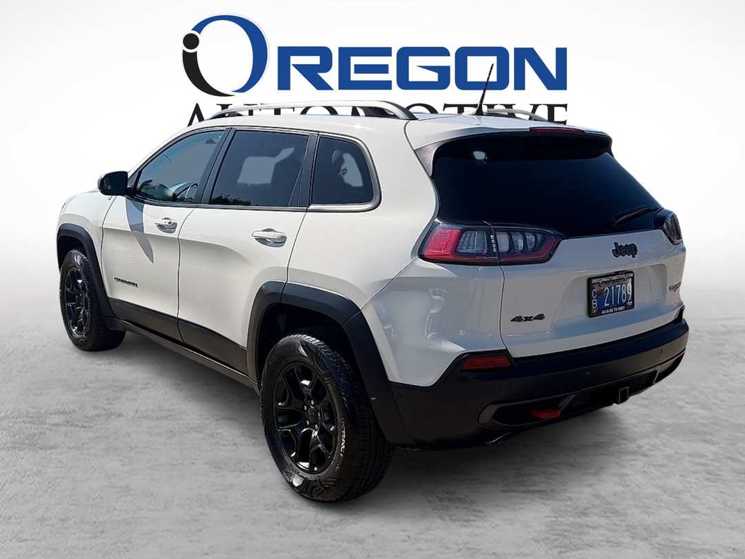 2019 Jeep Cherokee TRAILHAWK ELITE - Image 3