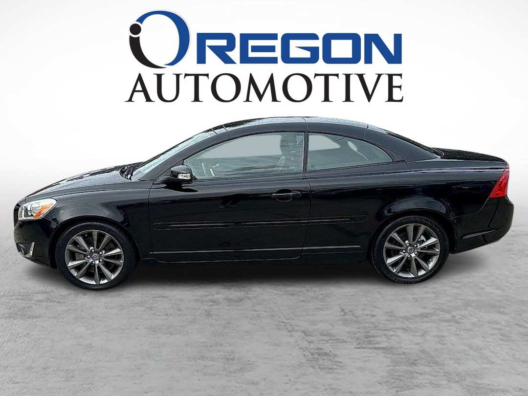 2013 Volvo C70 T5 2D - Image 2