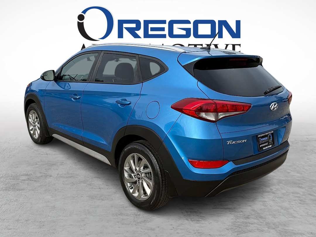 2017 Hyundai Tucson SE - Image 3