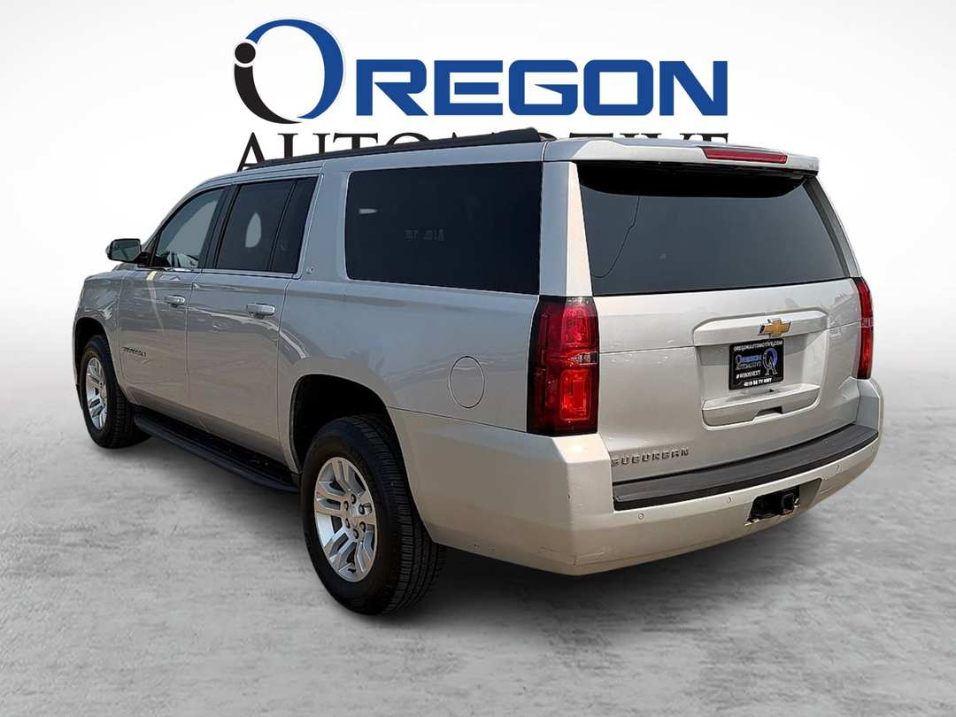 2019 Chevrolet Suburban LT - Image 3